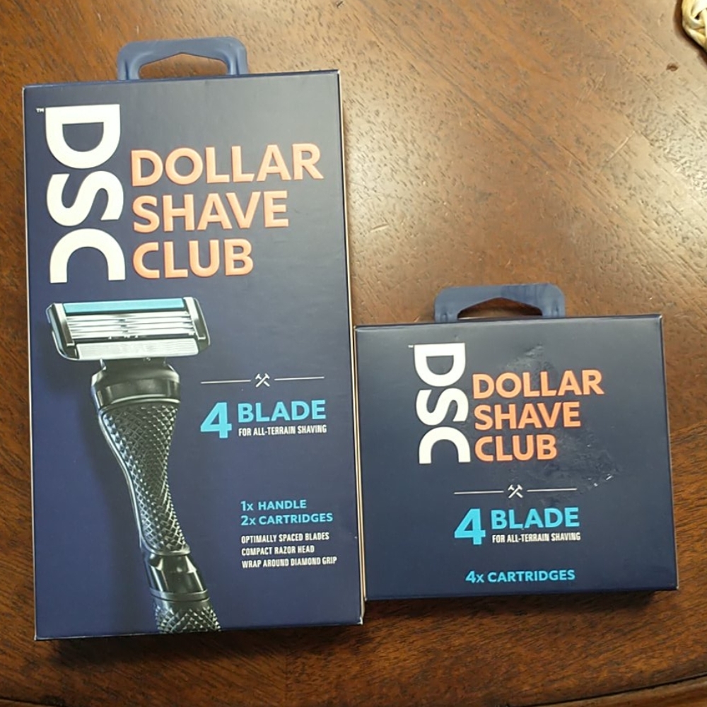 Dollar Shave Club 4 Blade W/ 4 Extra Cartridges
